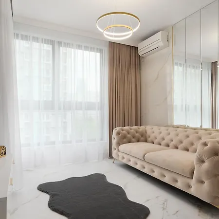 Apartment - Great Location- Luxury One Bedroom - Grzybowska 37 *